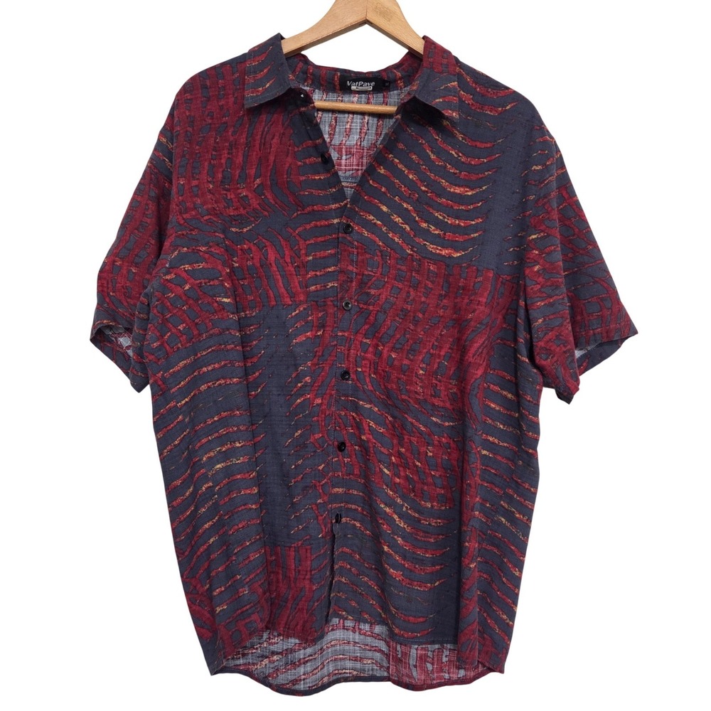 VatPave Mens XL Short Sleeve Button-up Camp Shirt Abstract Wavy Stripe Red Grey